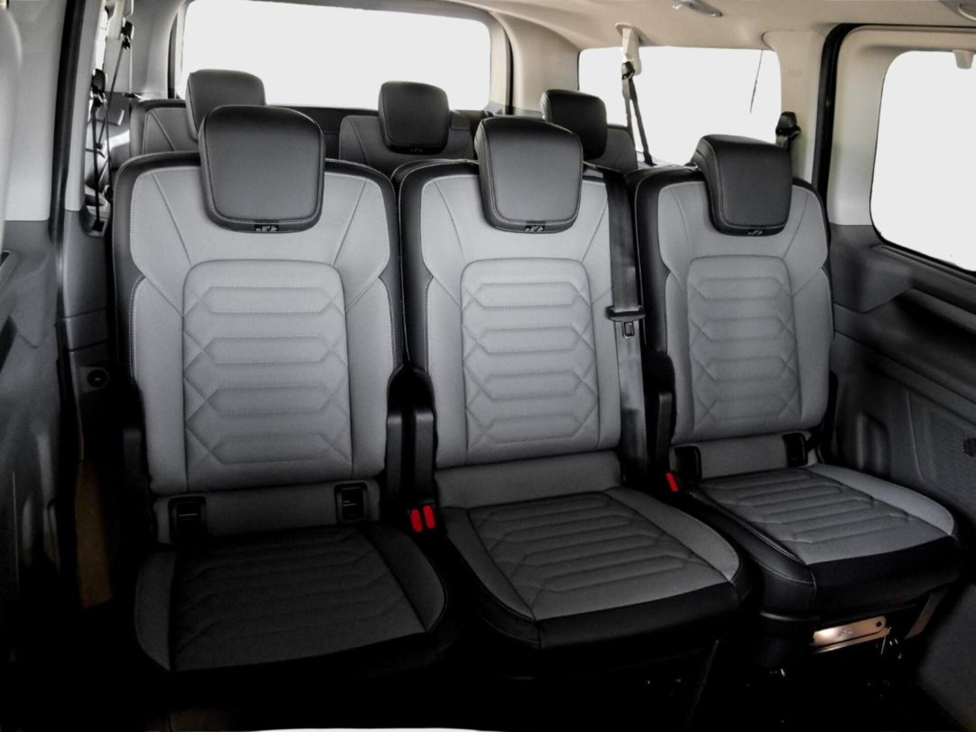 Volkswagen Caravelle langer Radstand Style