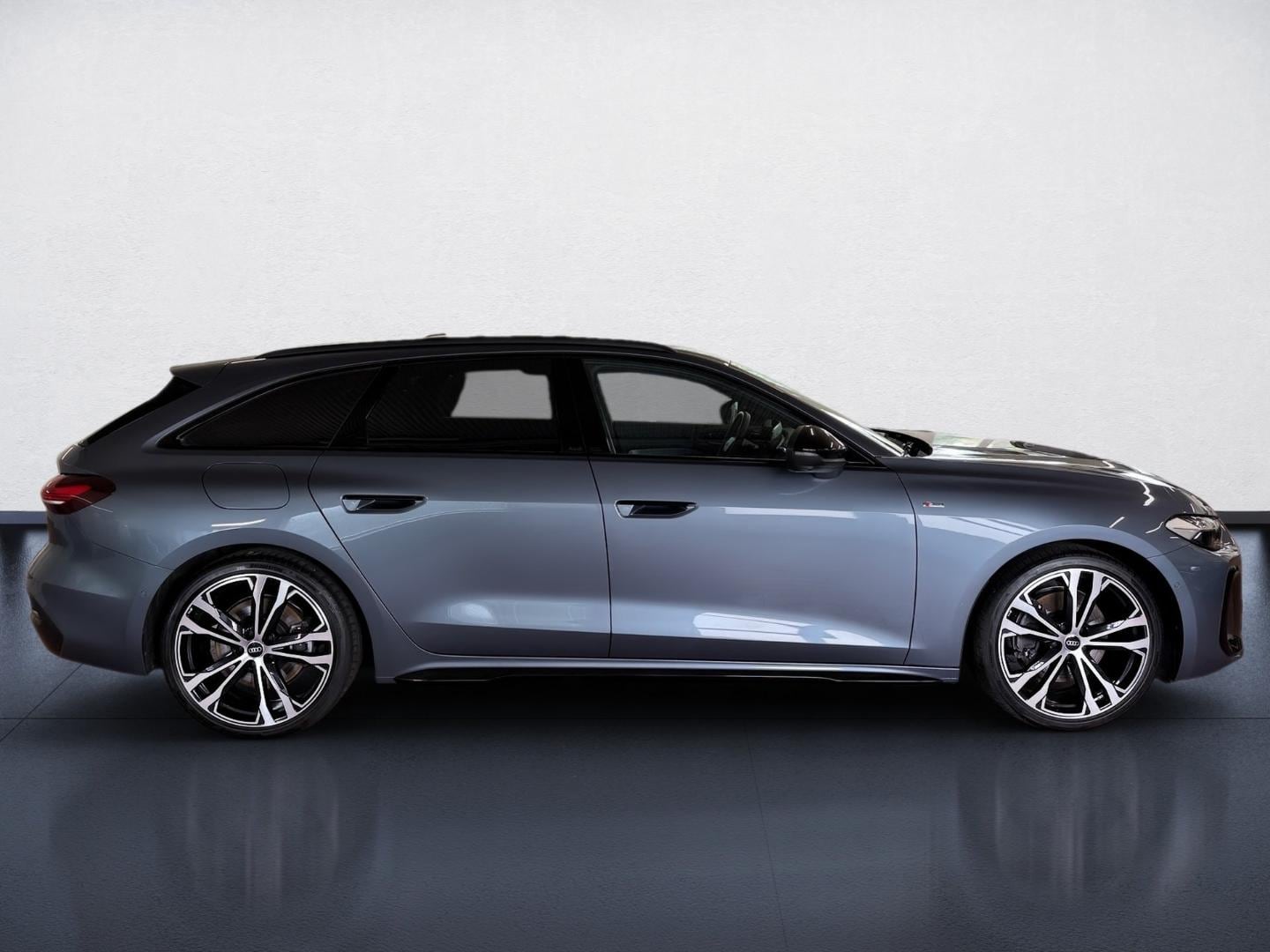 Bild über Audi A5 Avant TDI quattro 150 kW S tronic - für weitere Informationen kontaktieren Sie den Audi Partner