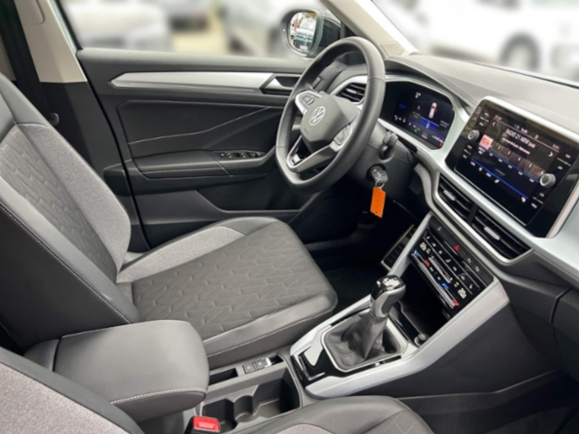Volkswagen T-Roc Life