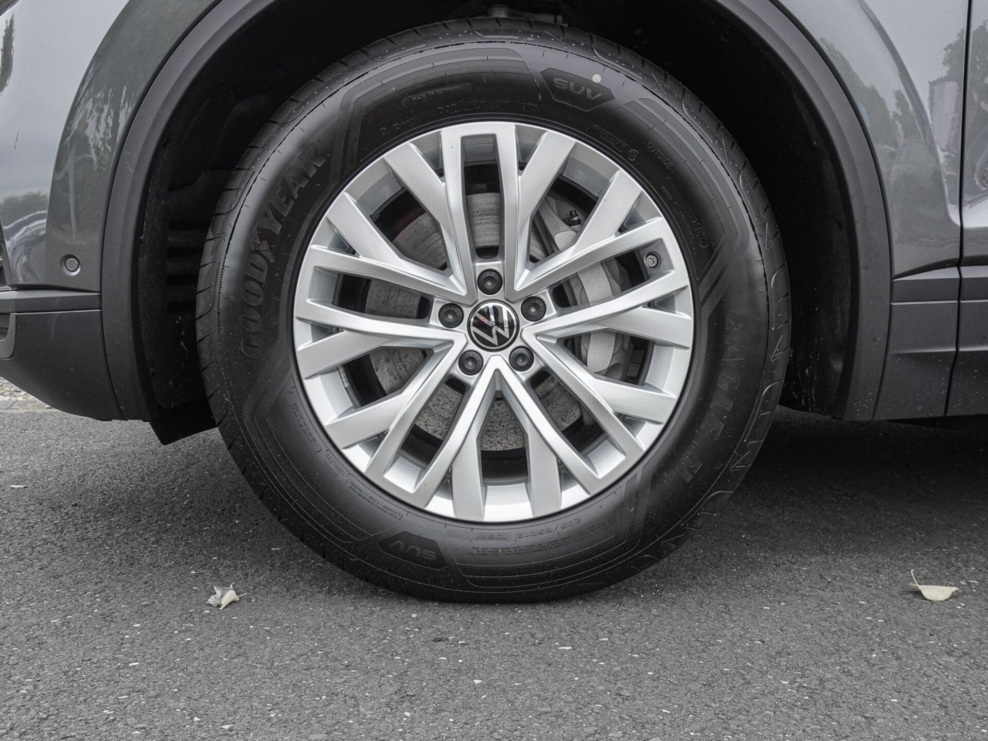 Volkswagen Touareg Basis-Modell