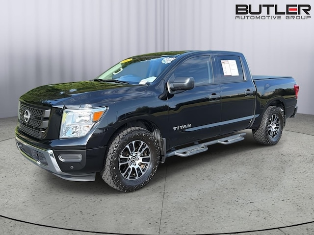 2023 Nissan Titan