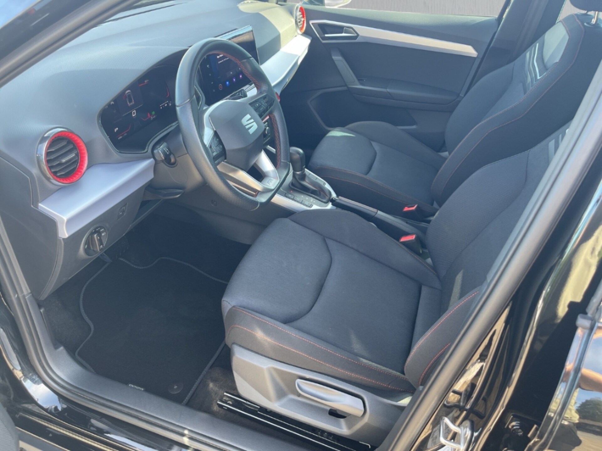 SEAT Arona FR