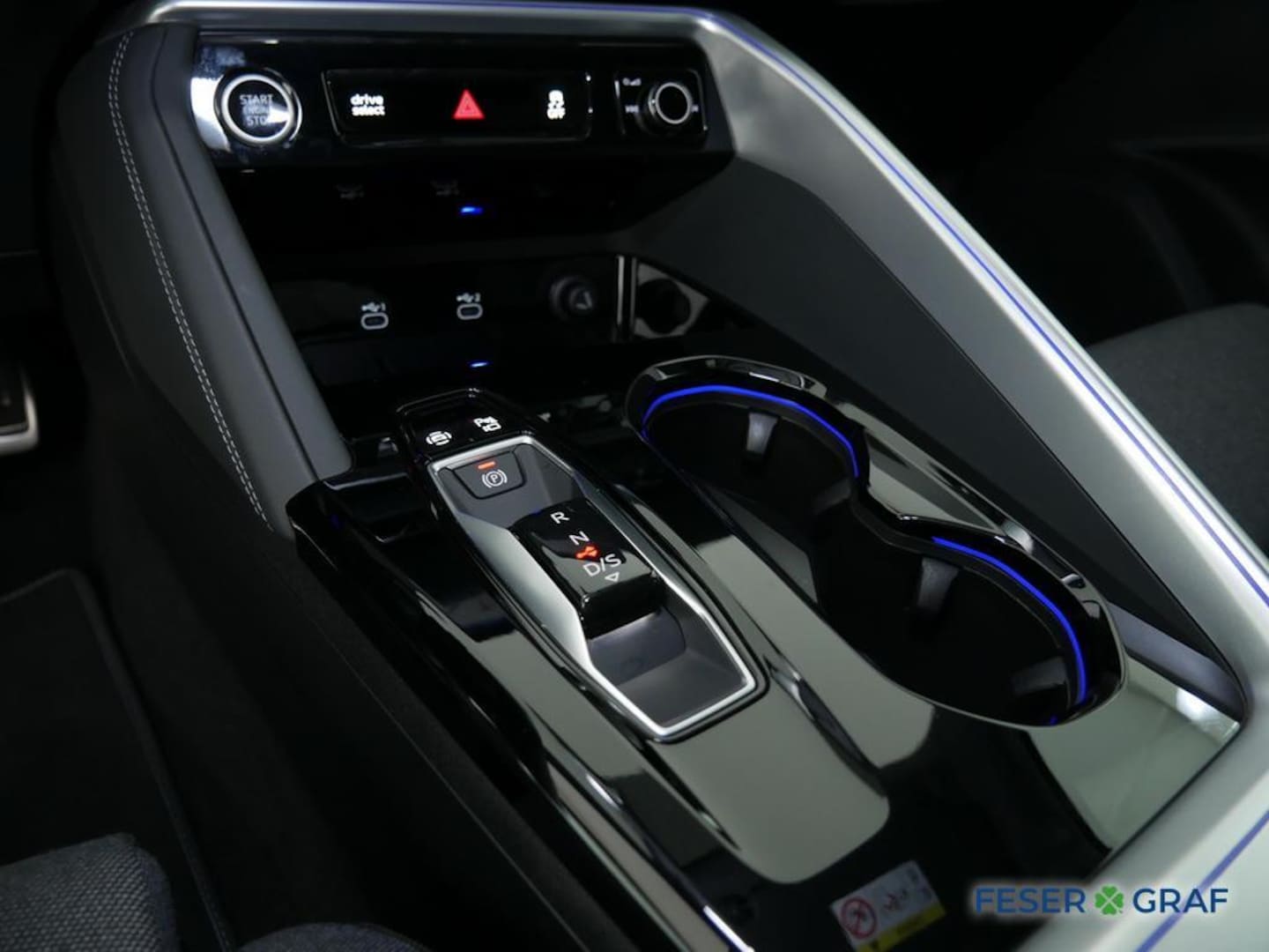 Bild über Audi Q5 Sportback TDI quattro 150 kW S tronic - für weitere Informationen kontaktieren Sie den Audi Partner