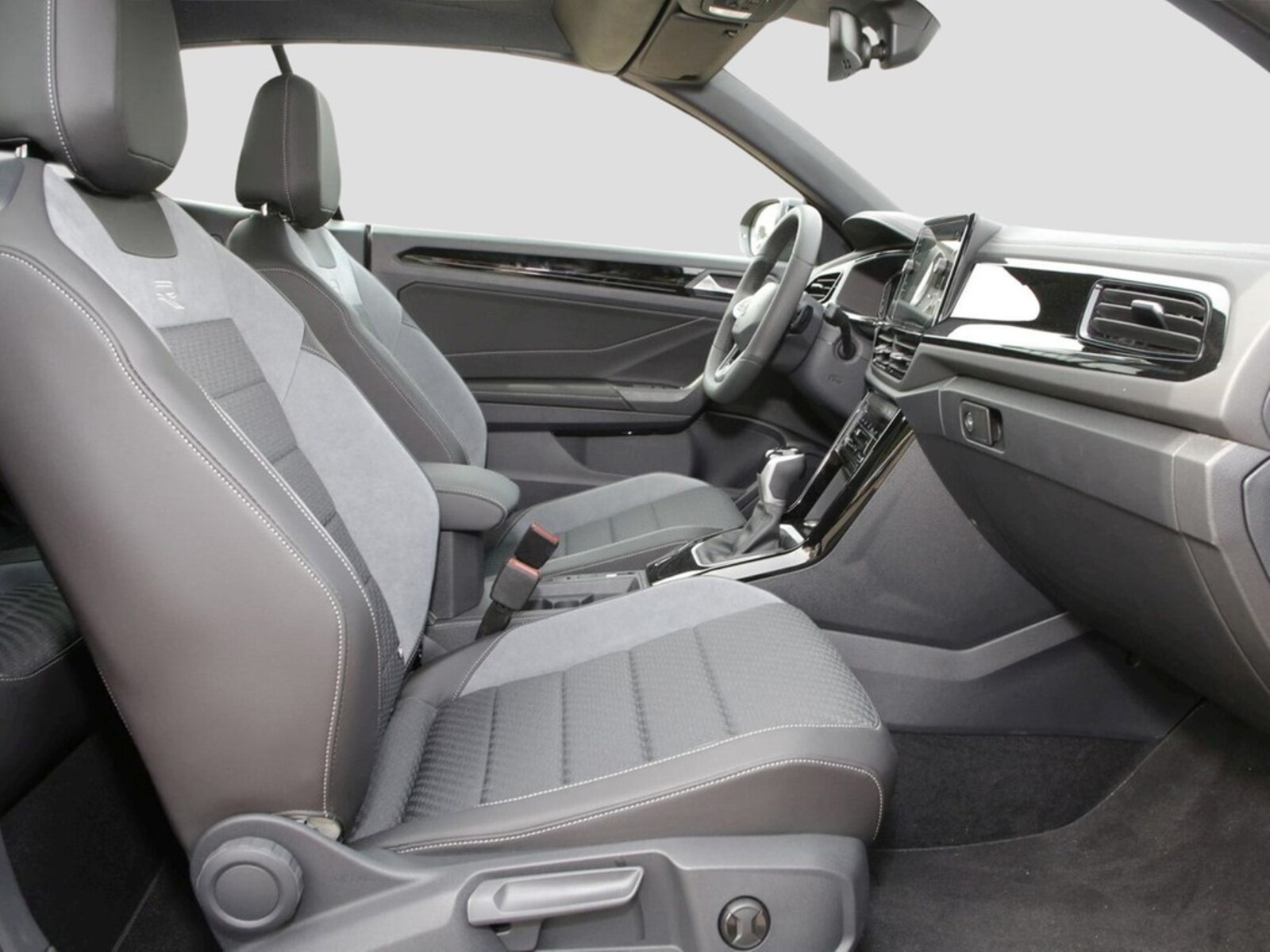 Volkswagen T-Roc Cabriolet – Bild 9