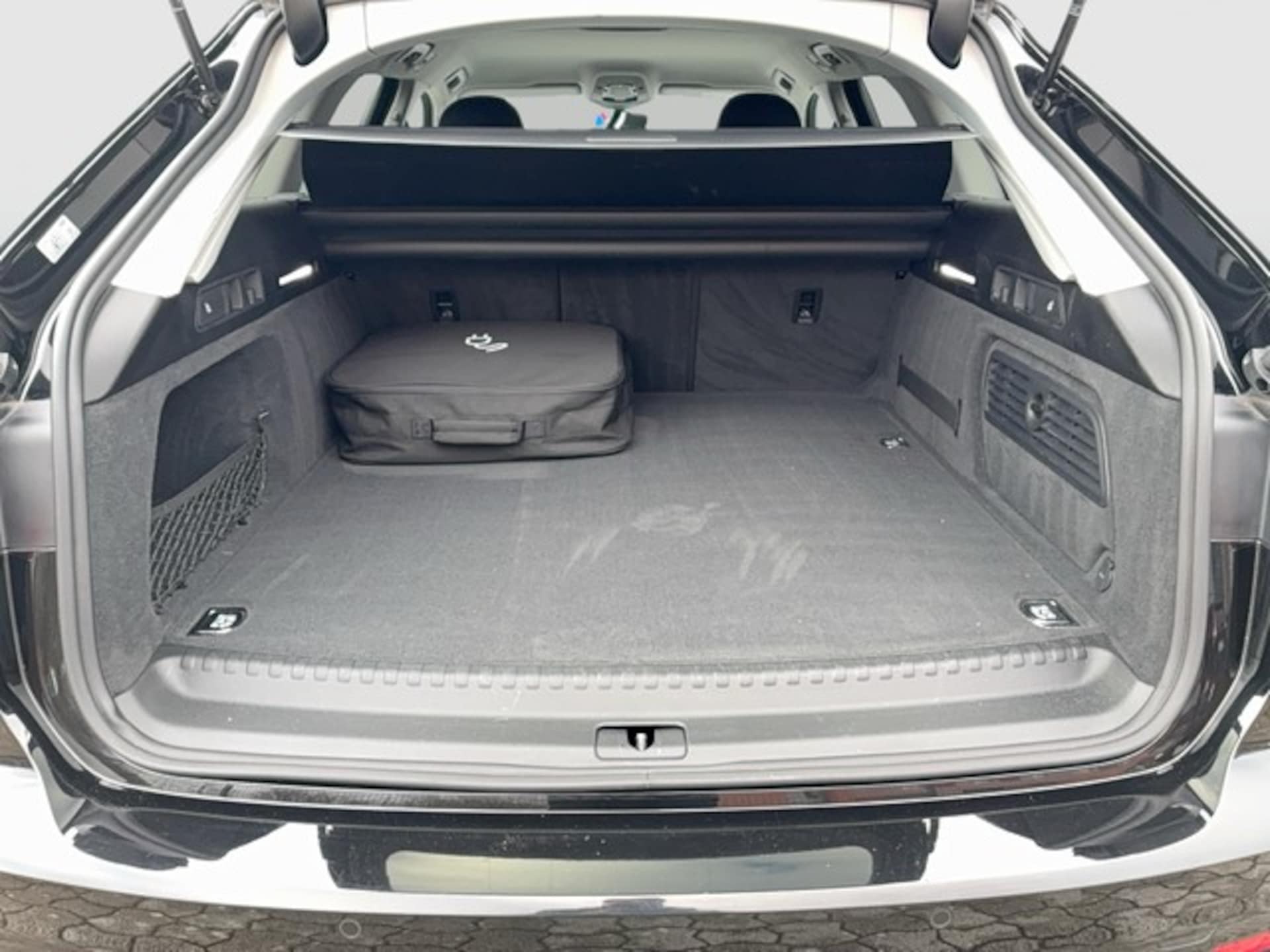 Audi A6 Avant TFSI e