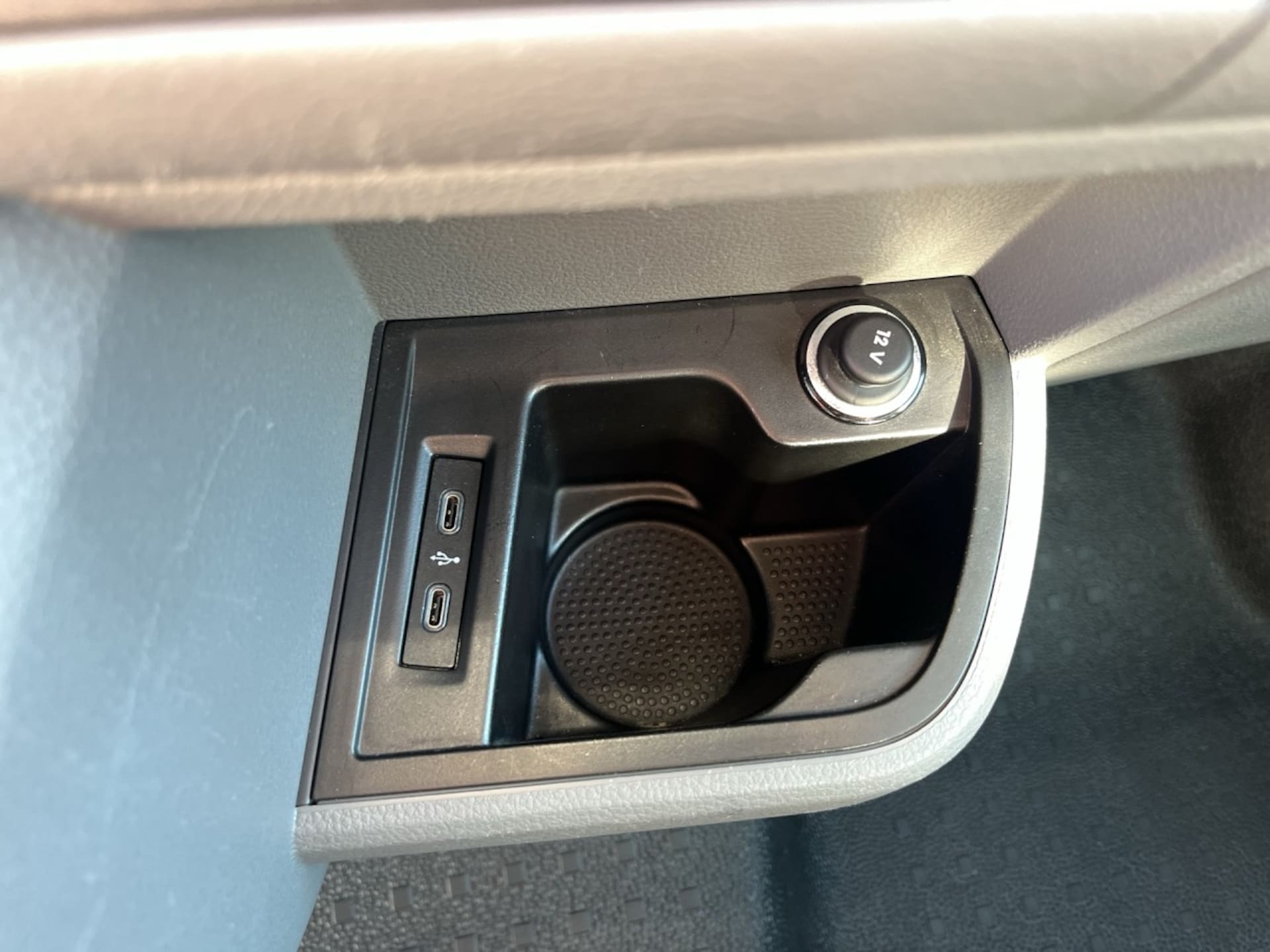 Volkswagen T6.1 Transporter Kasten langer Radstand