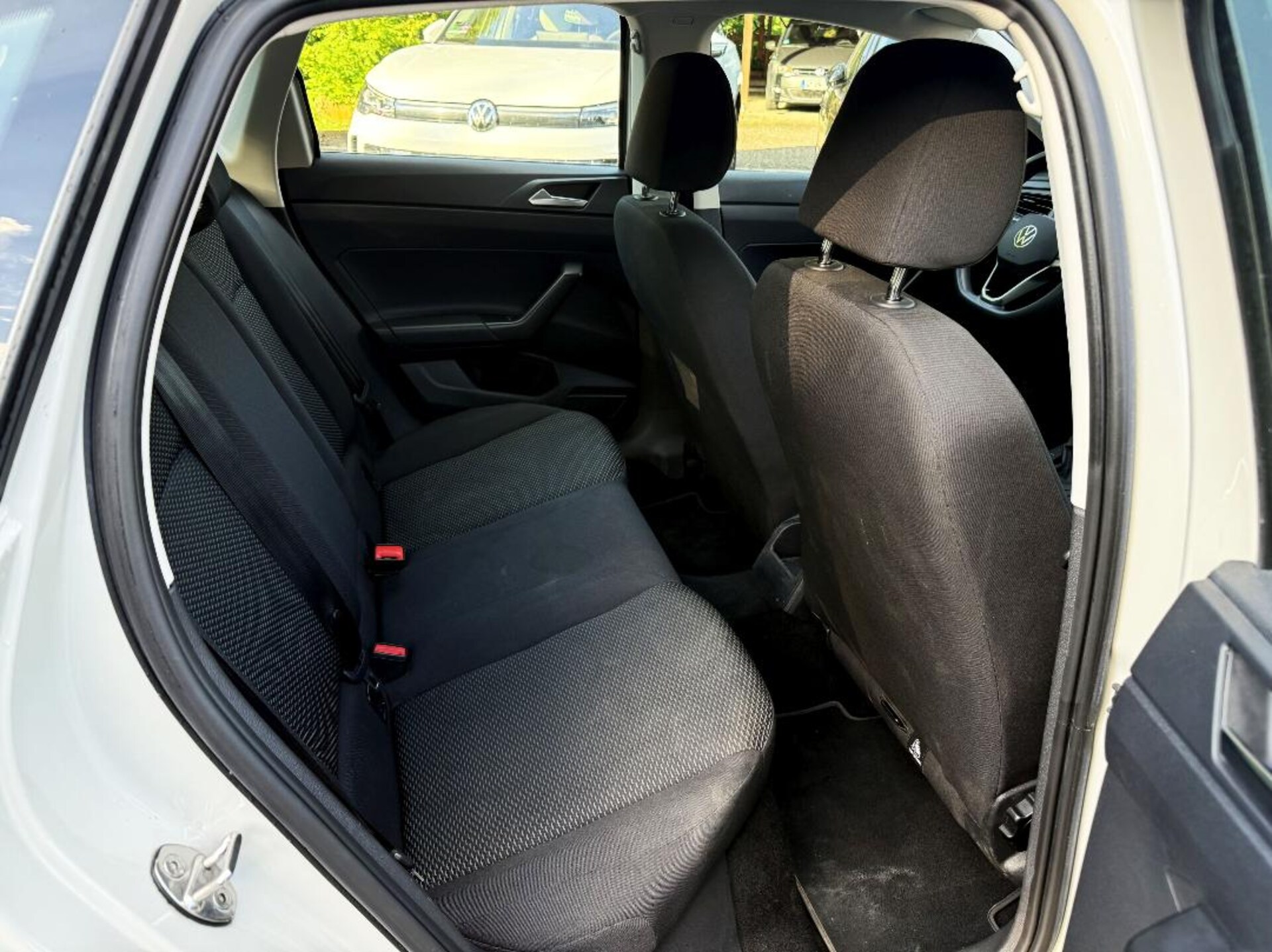 Volkswagen Polo Basis-Modell