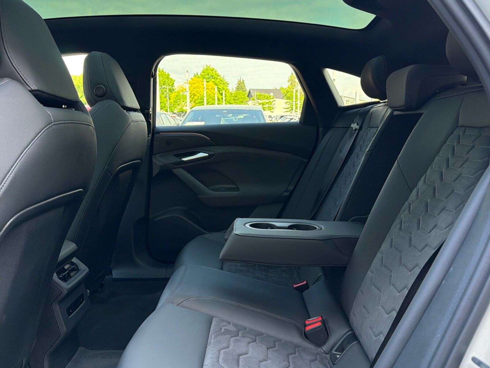 Audi A6 Sportback e-tron – Bild 11