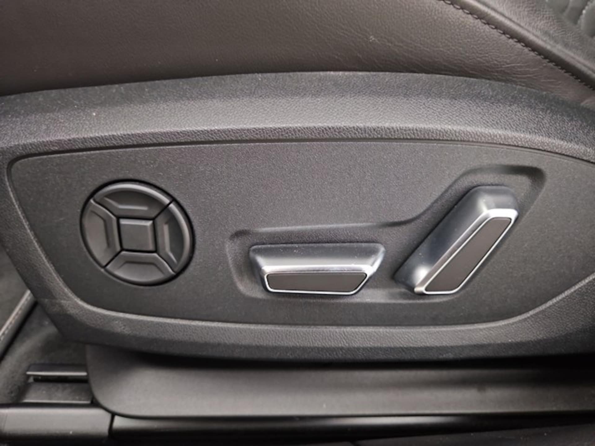 Audi S6 Avant