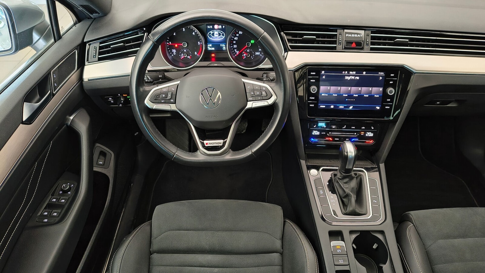 Volkswagen Passat Variant Elegance