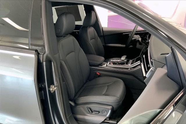 2026 Audi Q8 Premium Plus - Photo 12