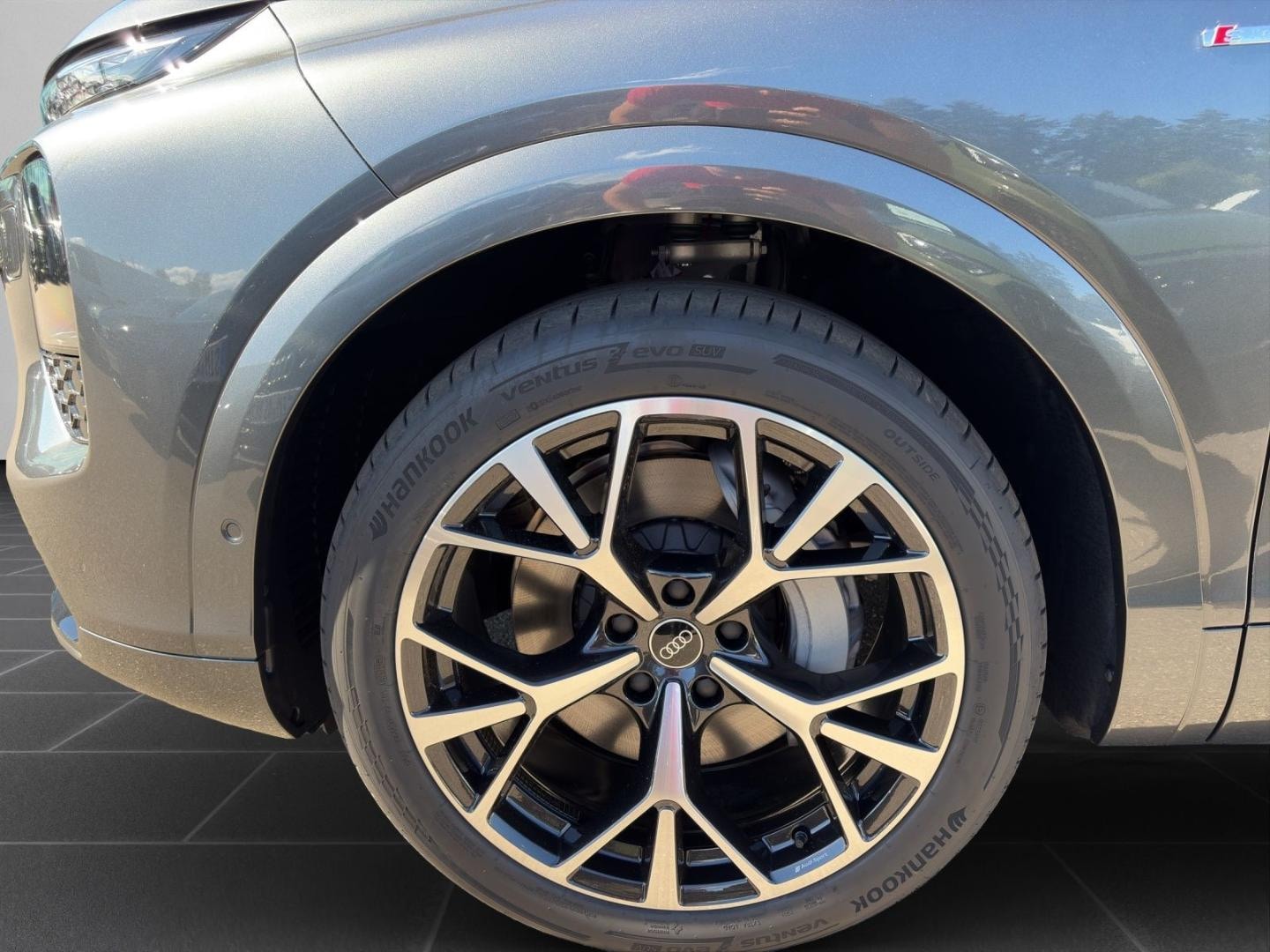 Bild über Audi Q7 SUV TDI quattro 220 kW tiptronic - für weitere Informationen kontaktieren Sie den Audi Partner