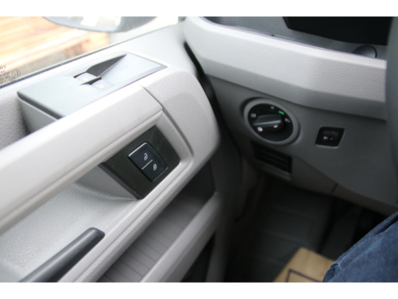 Volkswagen Crafter Kasten mittlerer Radstand – Bild 18