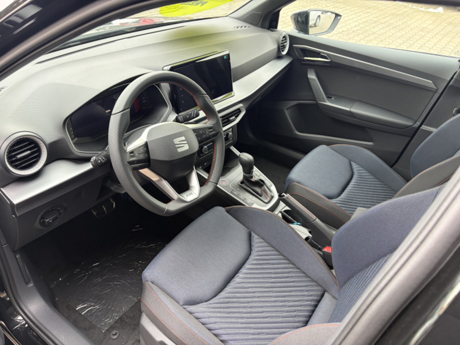 SEAT Arona – Bild 4