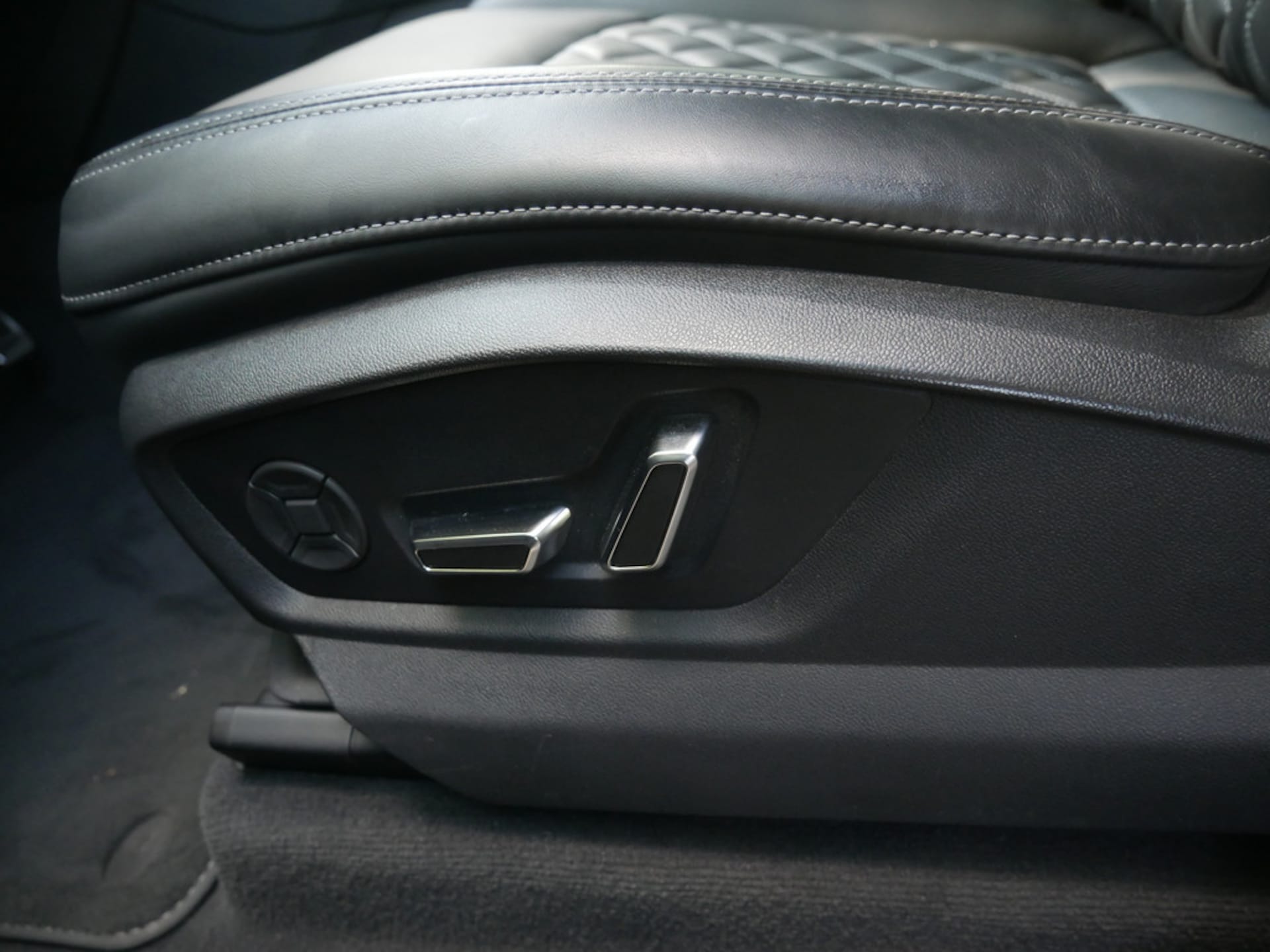 Audi Q7 SUV S line