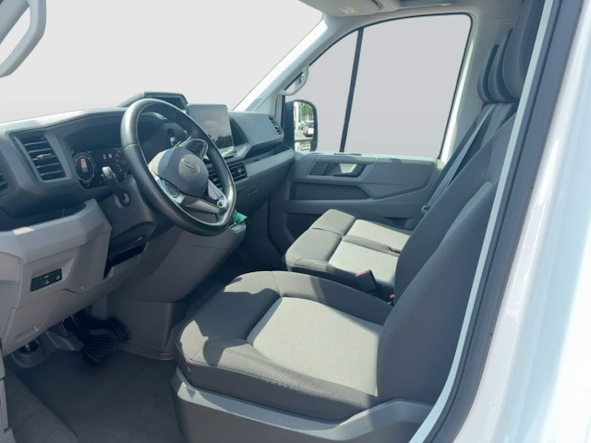 Volkswagen Crafter Kasten langer Radstand