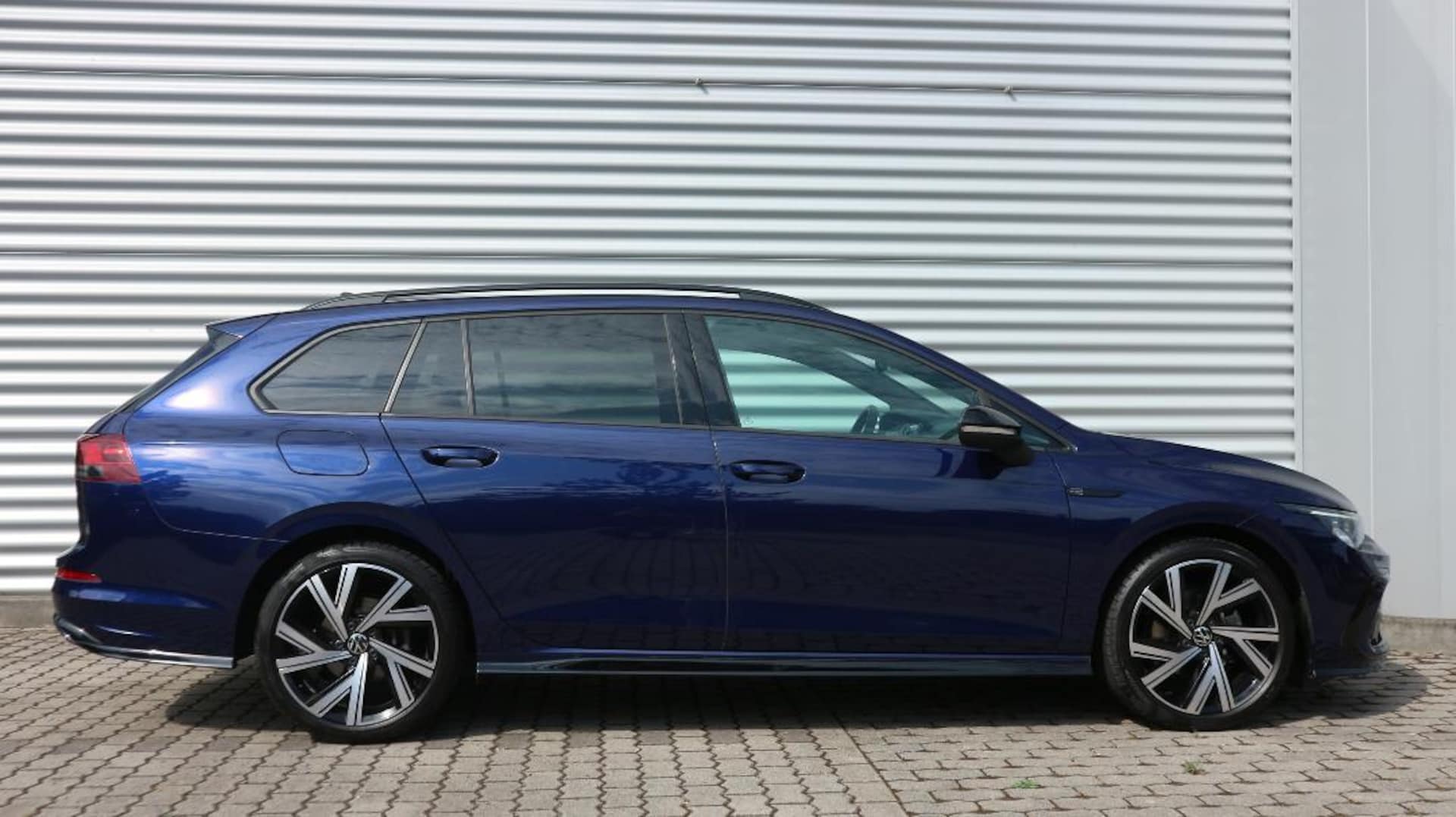 Volkswagen Golf Variant R-Line
