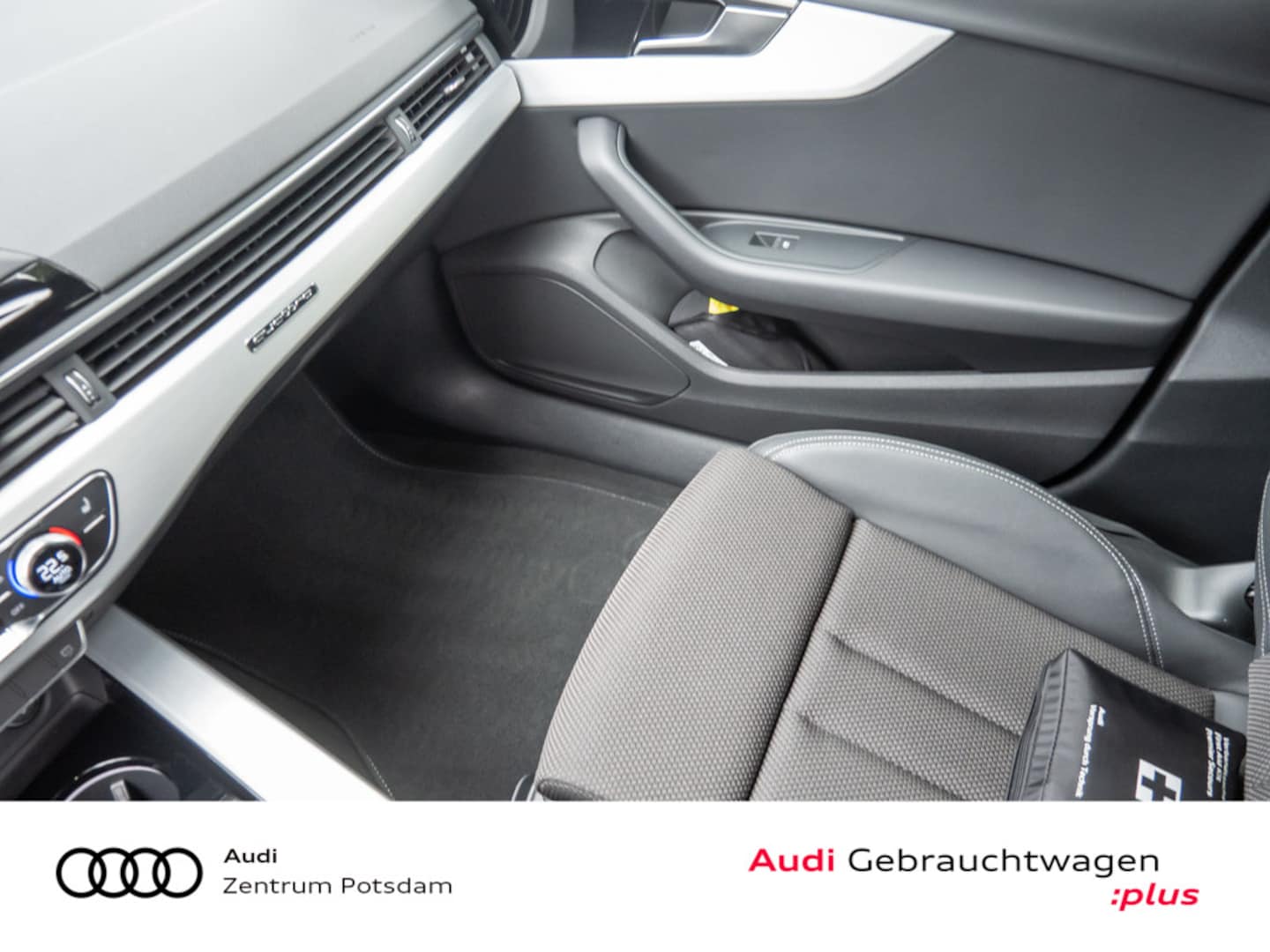 Bild über Audi A4 Avant S line 40 TFSI quattro S tronic - für weitere Informationen kontaktieren Sie den Audi Partner