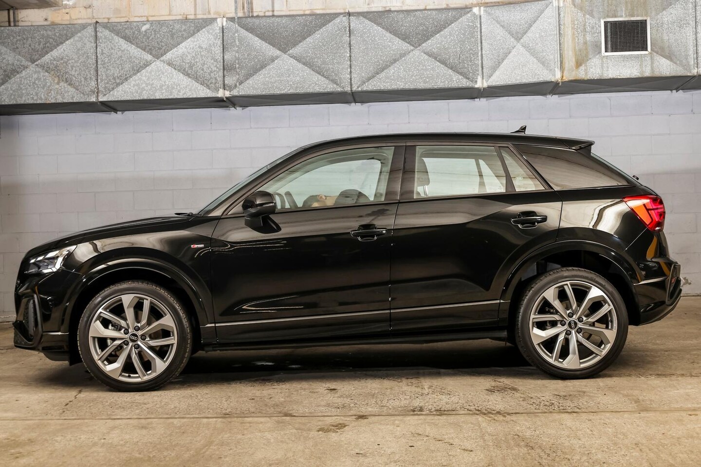Image about Audi Q2 40 TFSI quattro S tronic