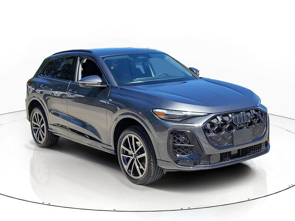 2026 Audi Q5 Premium Plus quattro's photo