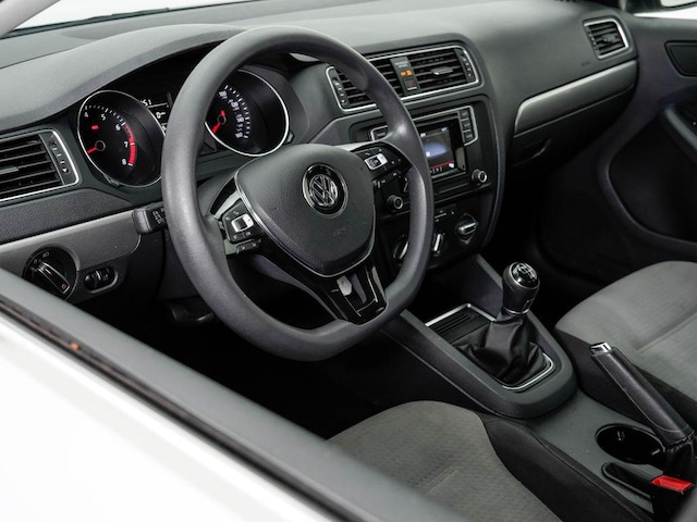 2017 Volkswagen Jetta