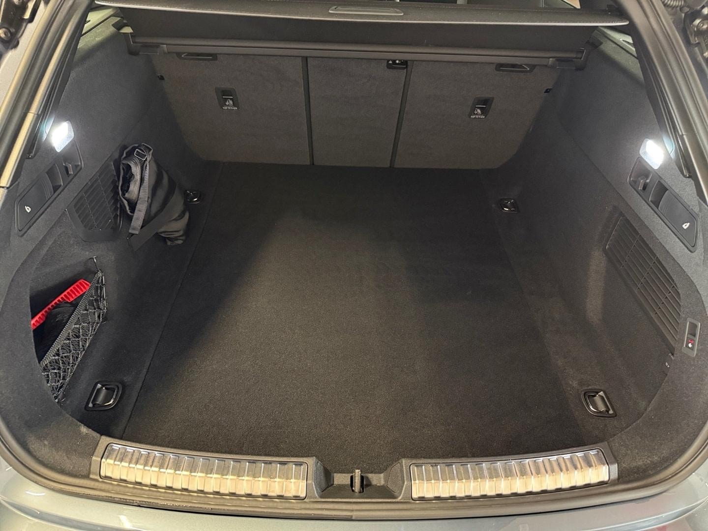 Bild über Audi A5 Avant TDI quattro 150 kW S tronic - für weitere Informationen kontaktieren Sie den Audi Partner