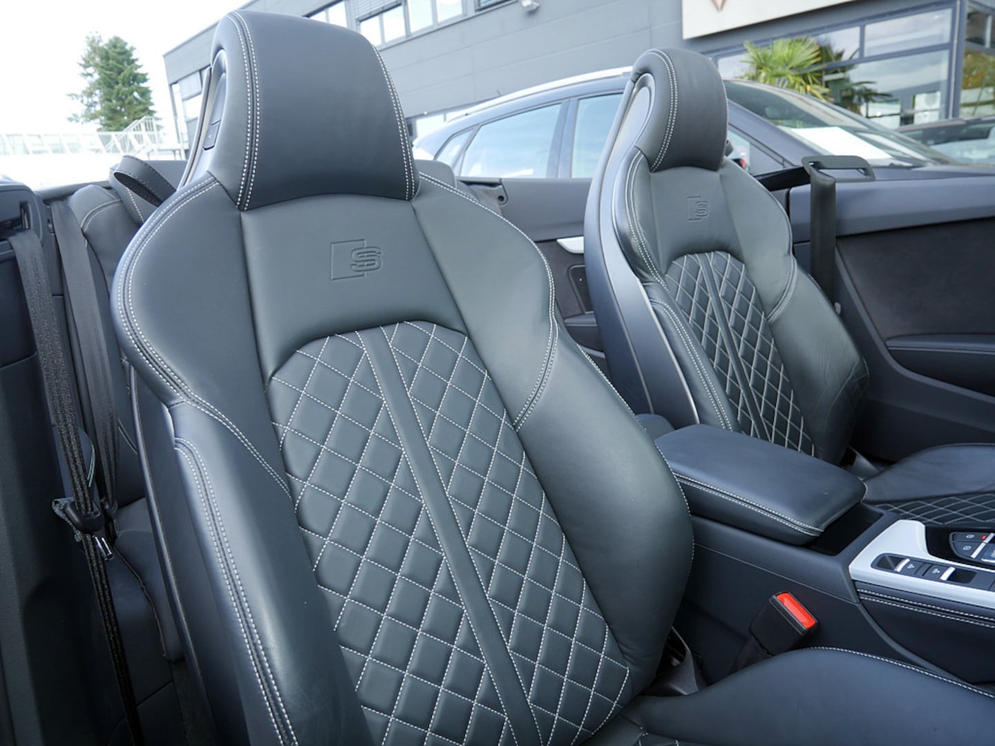 Bild über Audi S5 Cabriolet TFSI quattro tiptronic - für weitere Informationen kontaktieren Sie den Audi Partner