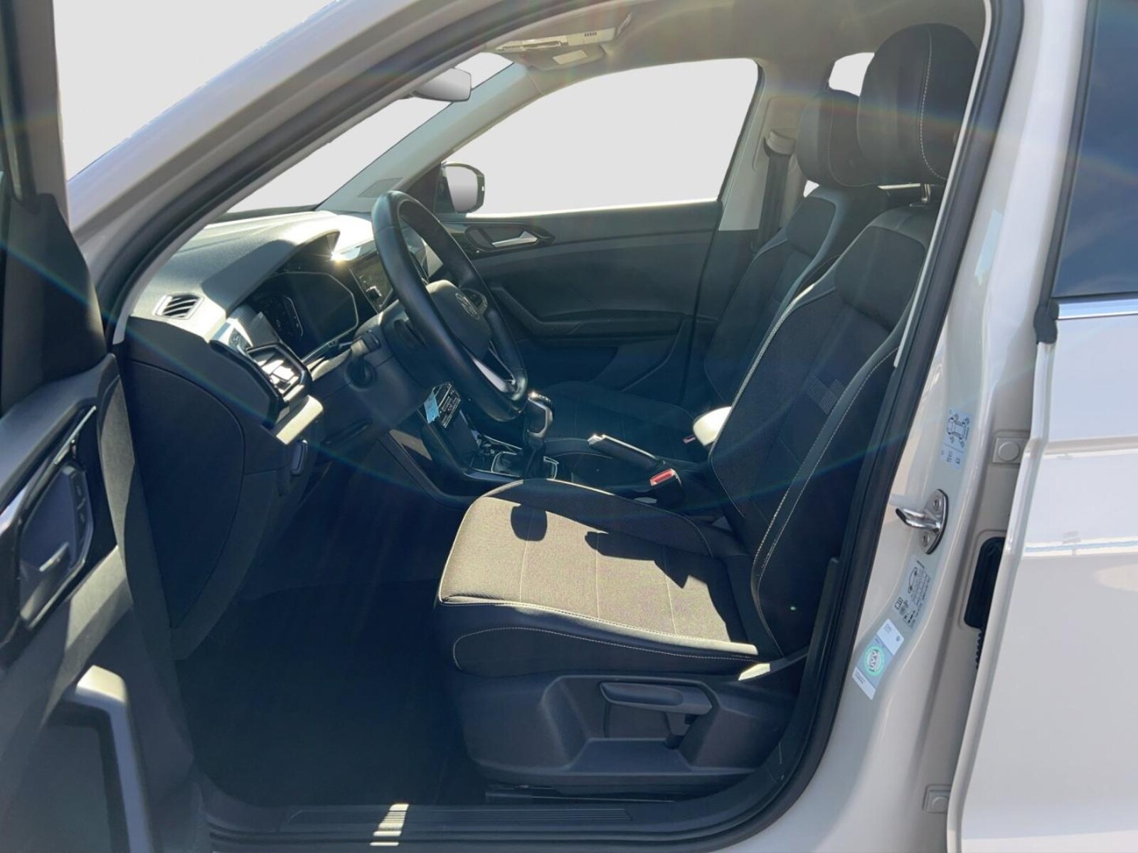 Volkswagen T-Cross – Bild 13