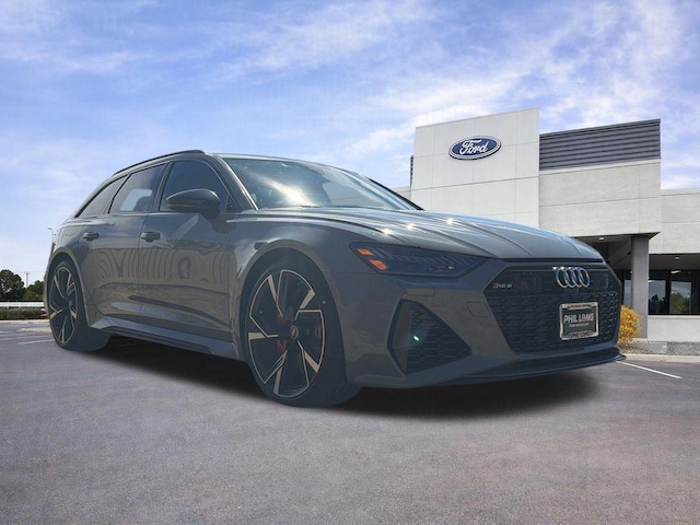 2022 Audi RS6 Avant