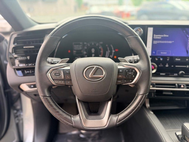 2023 Lexus RX 350 - Photo 24