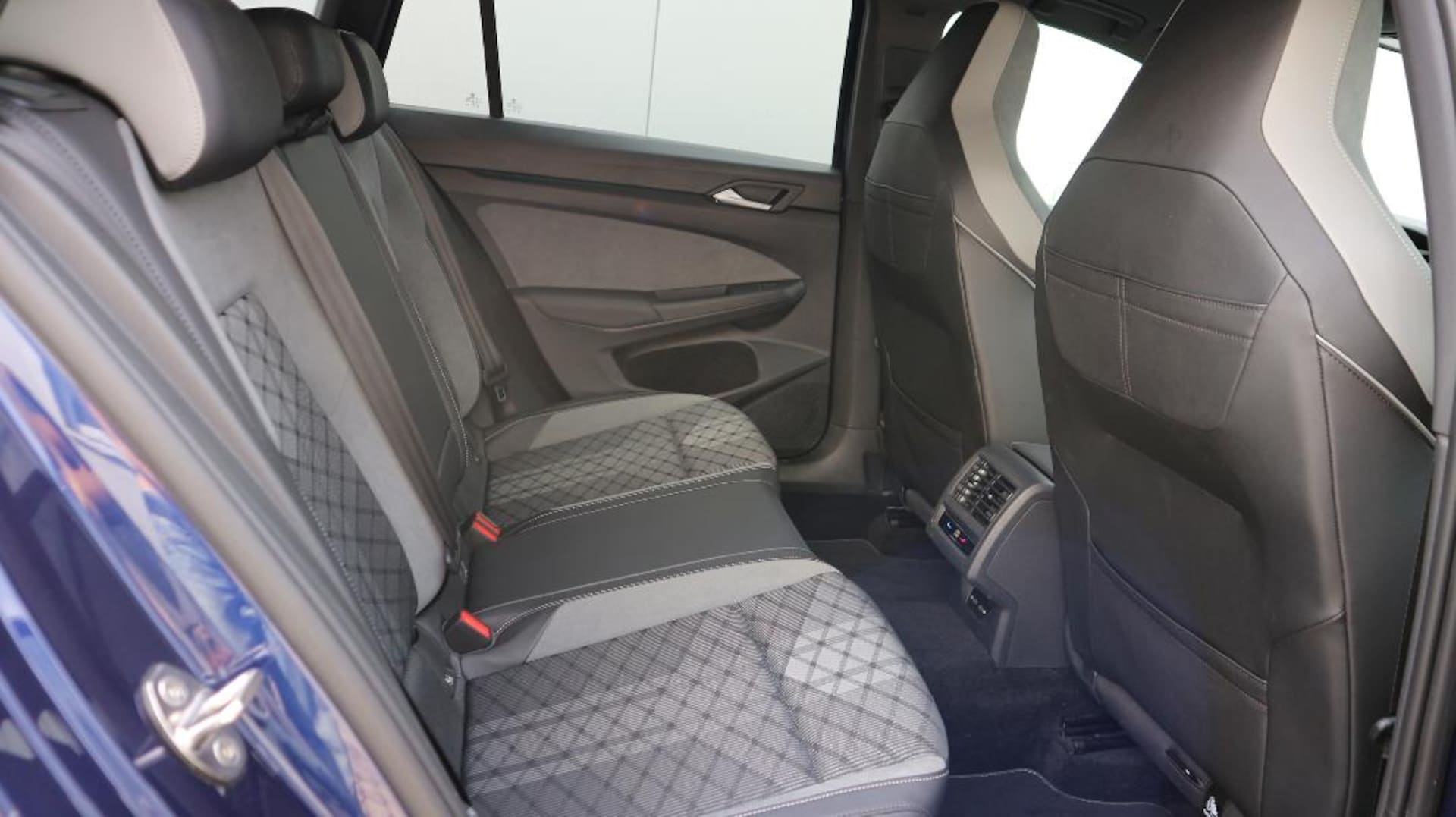 Volkswagen Golf Variant R-Line