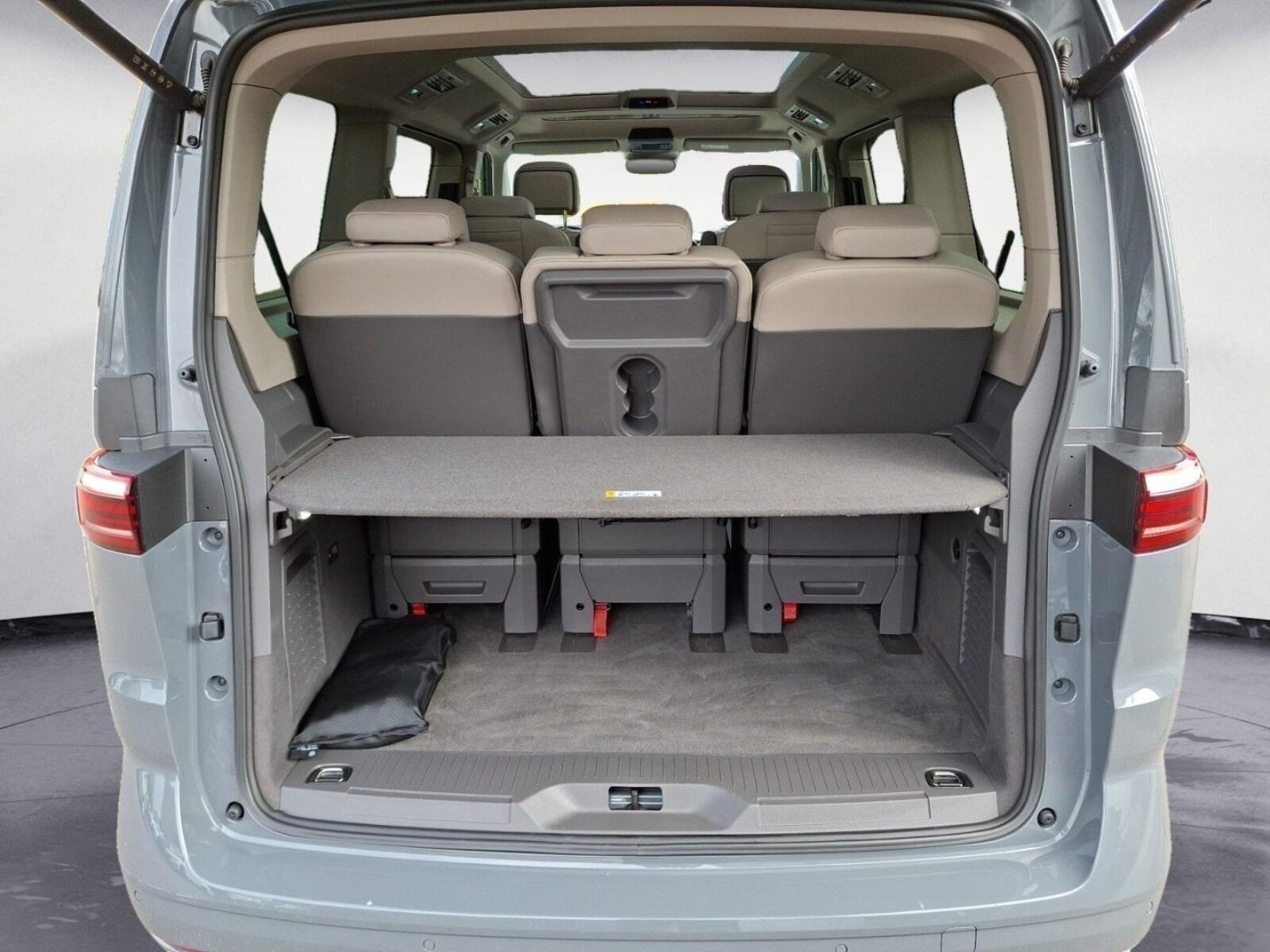 Volkswagen Multivan Langversion – Bild 15