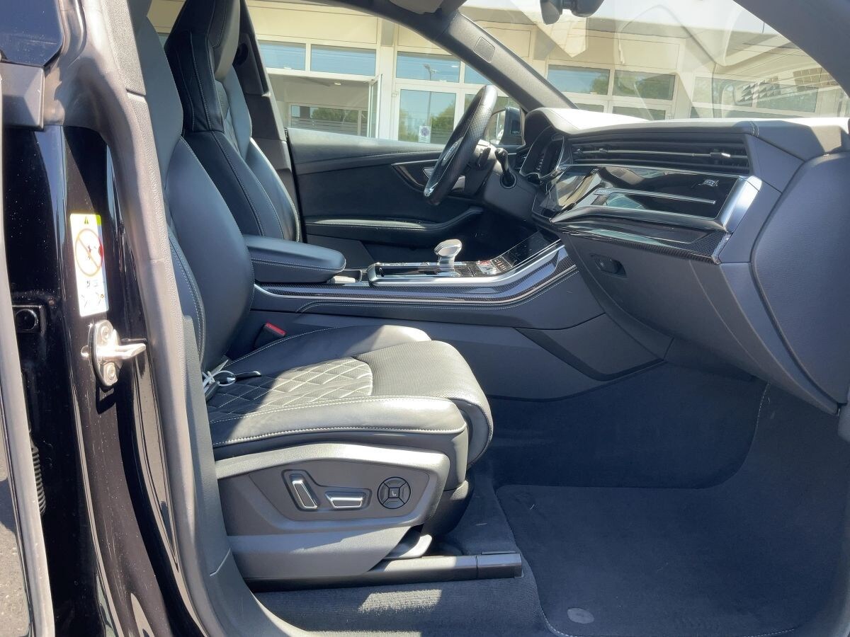Image about Audi SQ8 TDI quattro tiptronic