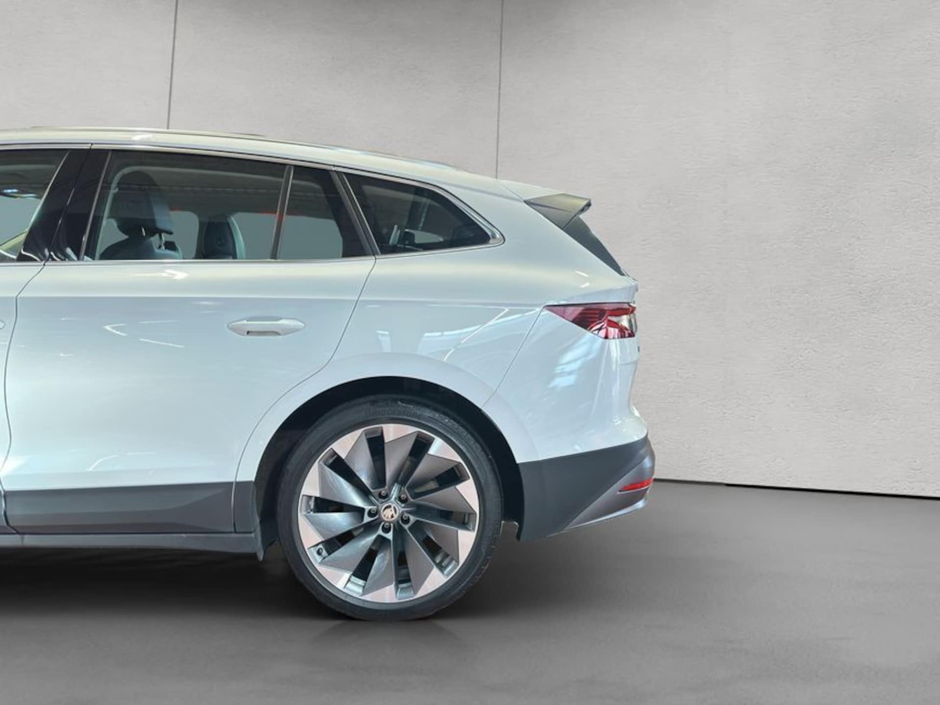 Skoda Enyaq 80X