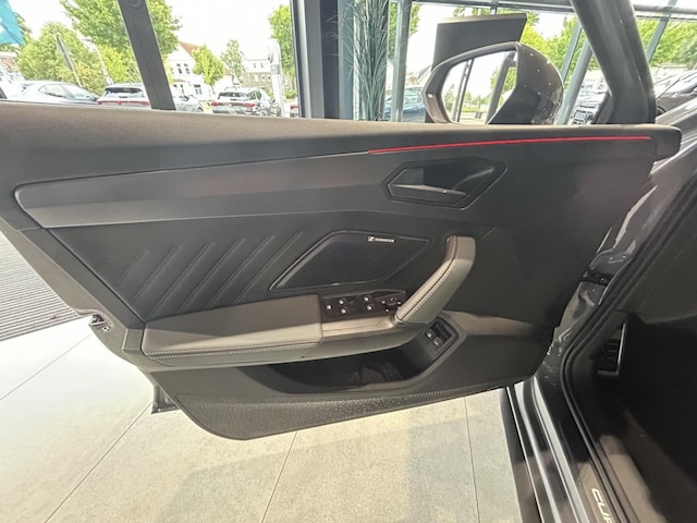 Bild des Autos 12