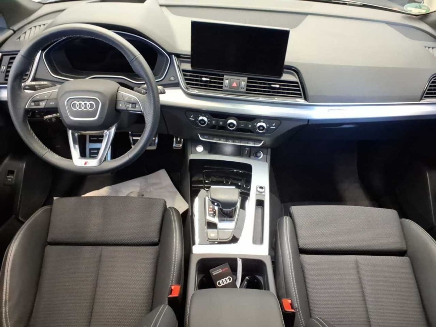 Bild über Audi Q5 40 TDI quattro S tronic - für weitere Informationen kontaktieren Sie den Audi Partner