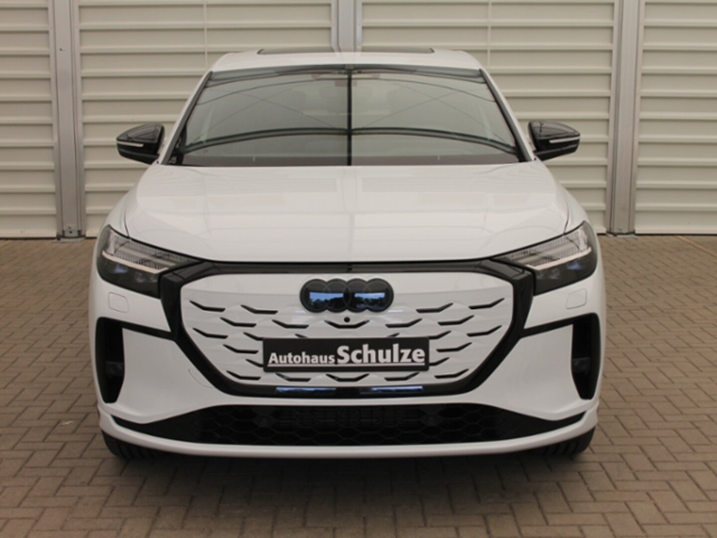 Bild über Audi Q4 Sportback e-tron e-tron quattro 220 kW - für weitere Informationen kontaktieren Sie den Audi Partner