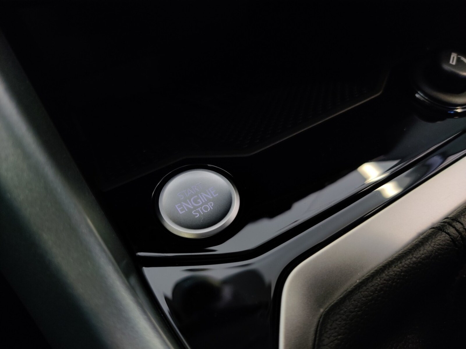 Volkswagen T-Roc – Bild 12