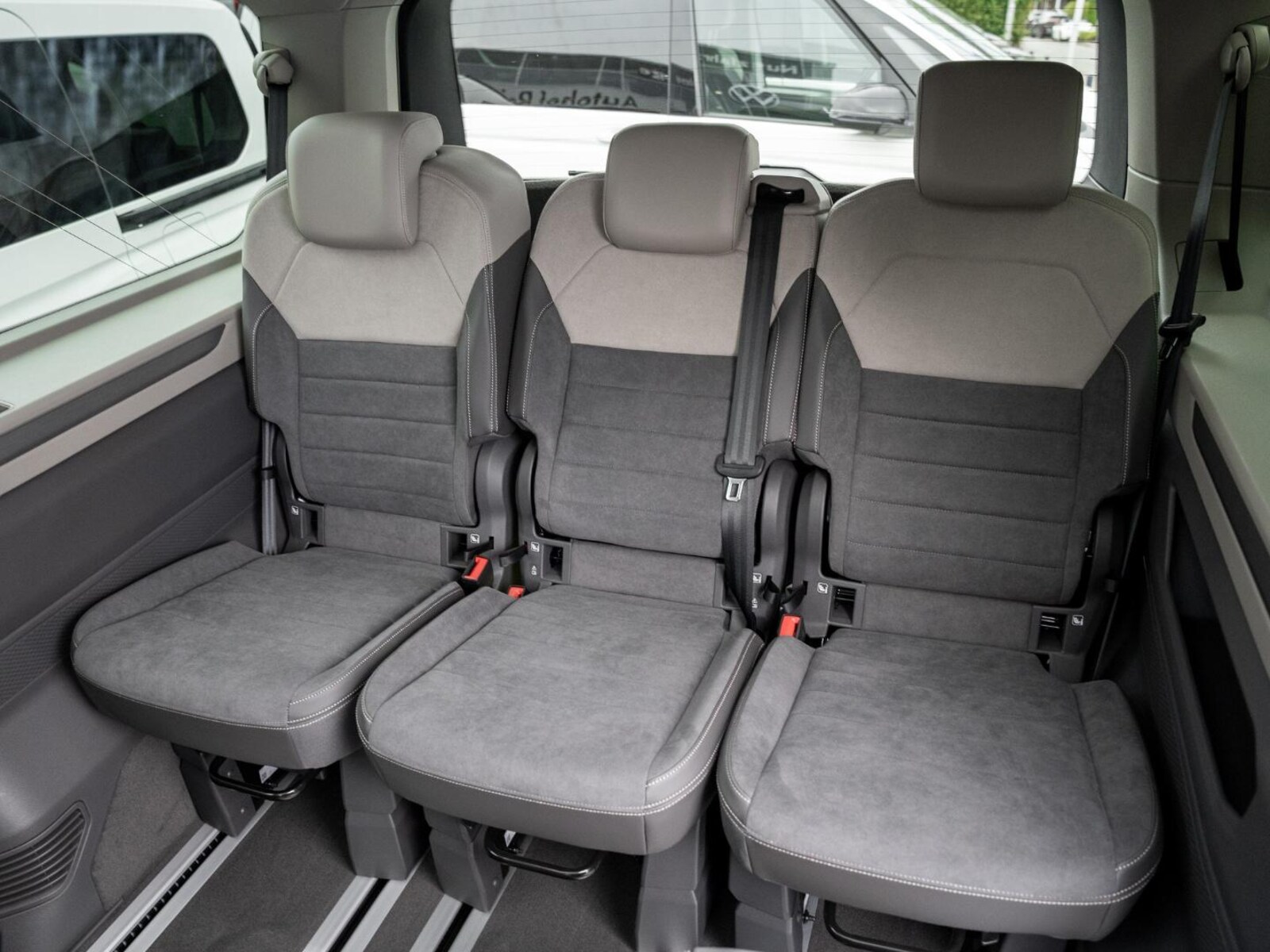 Volkswagen Multivan Langversion – Bild 9