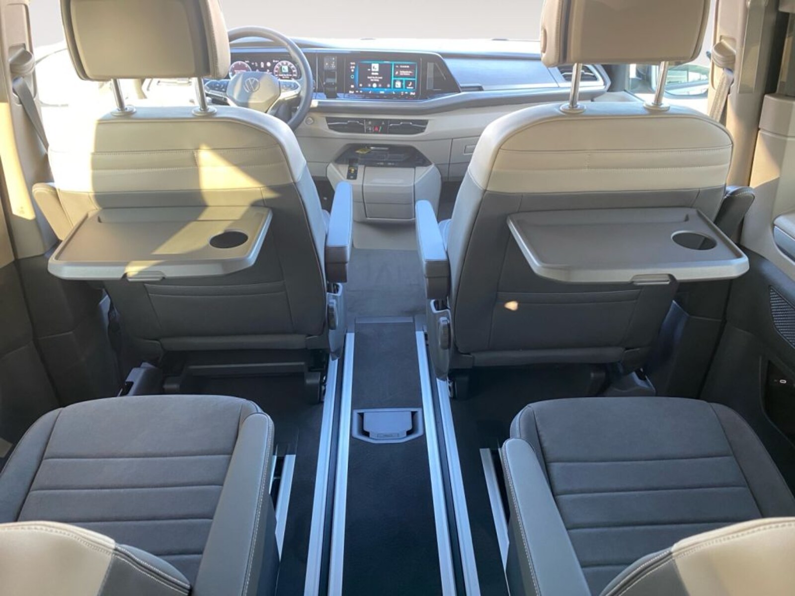 Volkswagen Multivan Langversion – Bild 15