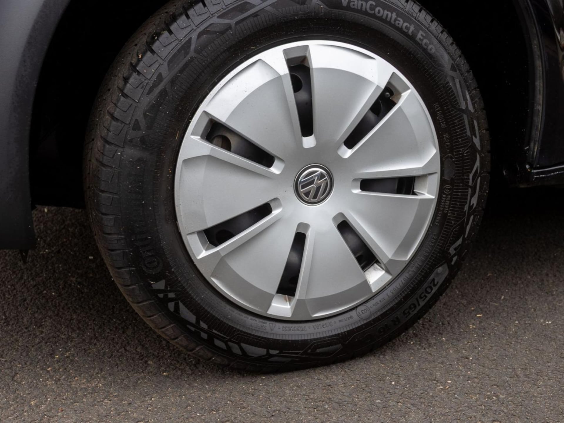 Volkswagen T6.1 Transporter Kasten langer Radstand