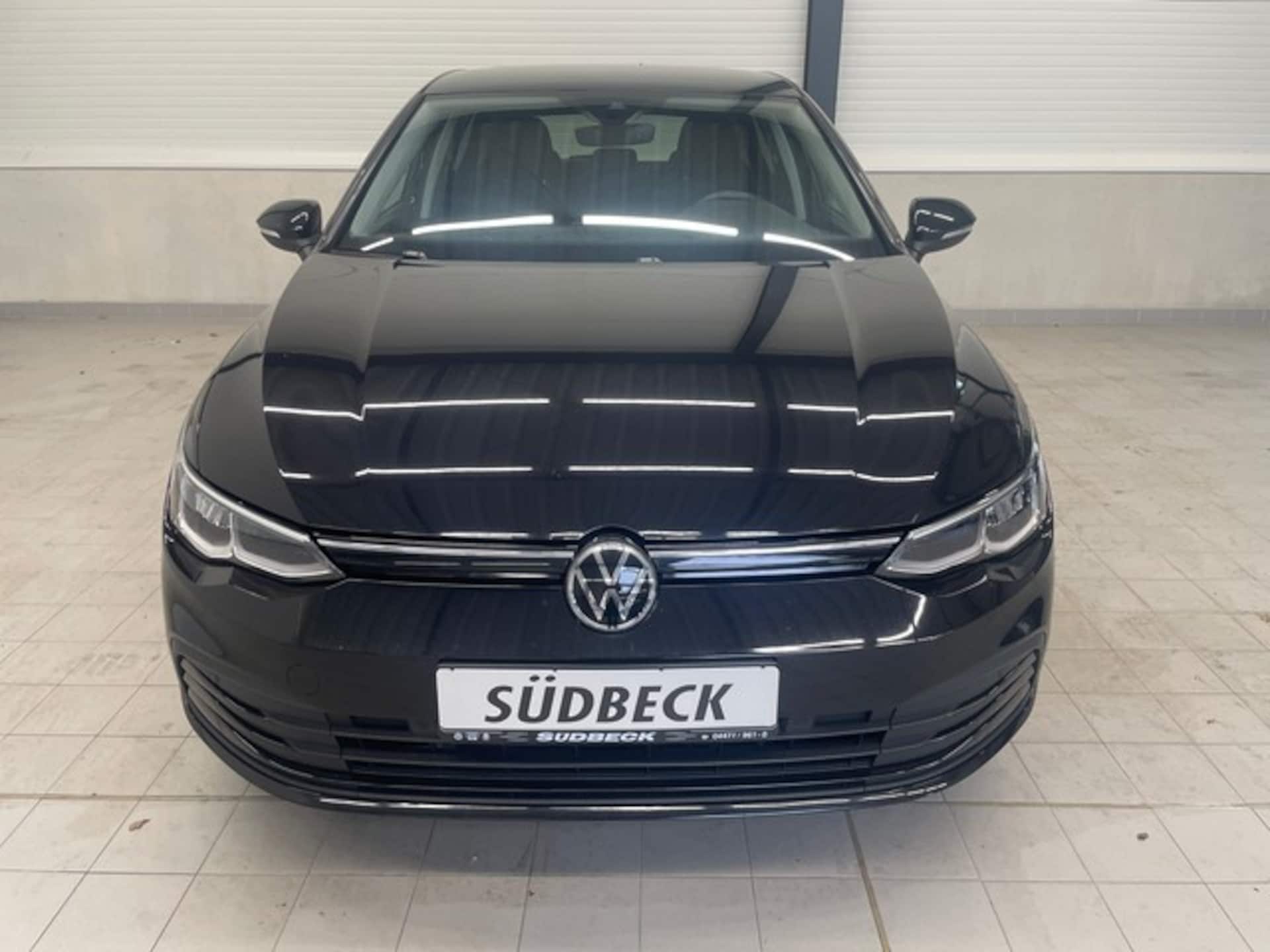 Volkswagen Golf Life