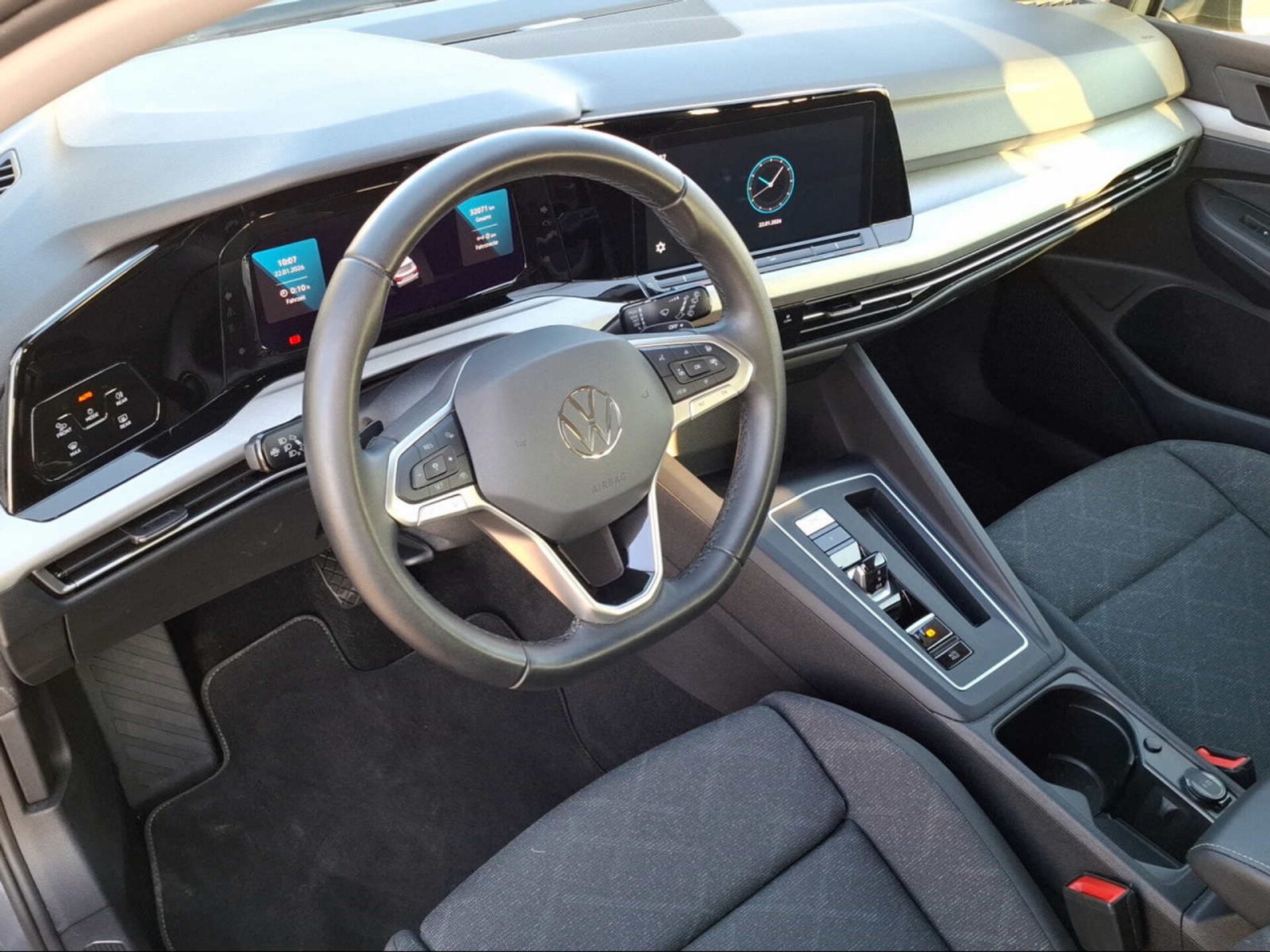 Volkswagen Golf Variant Life