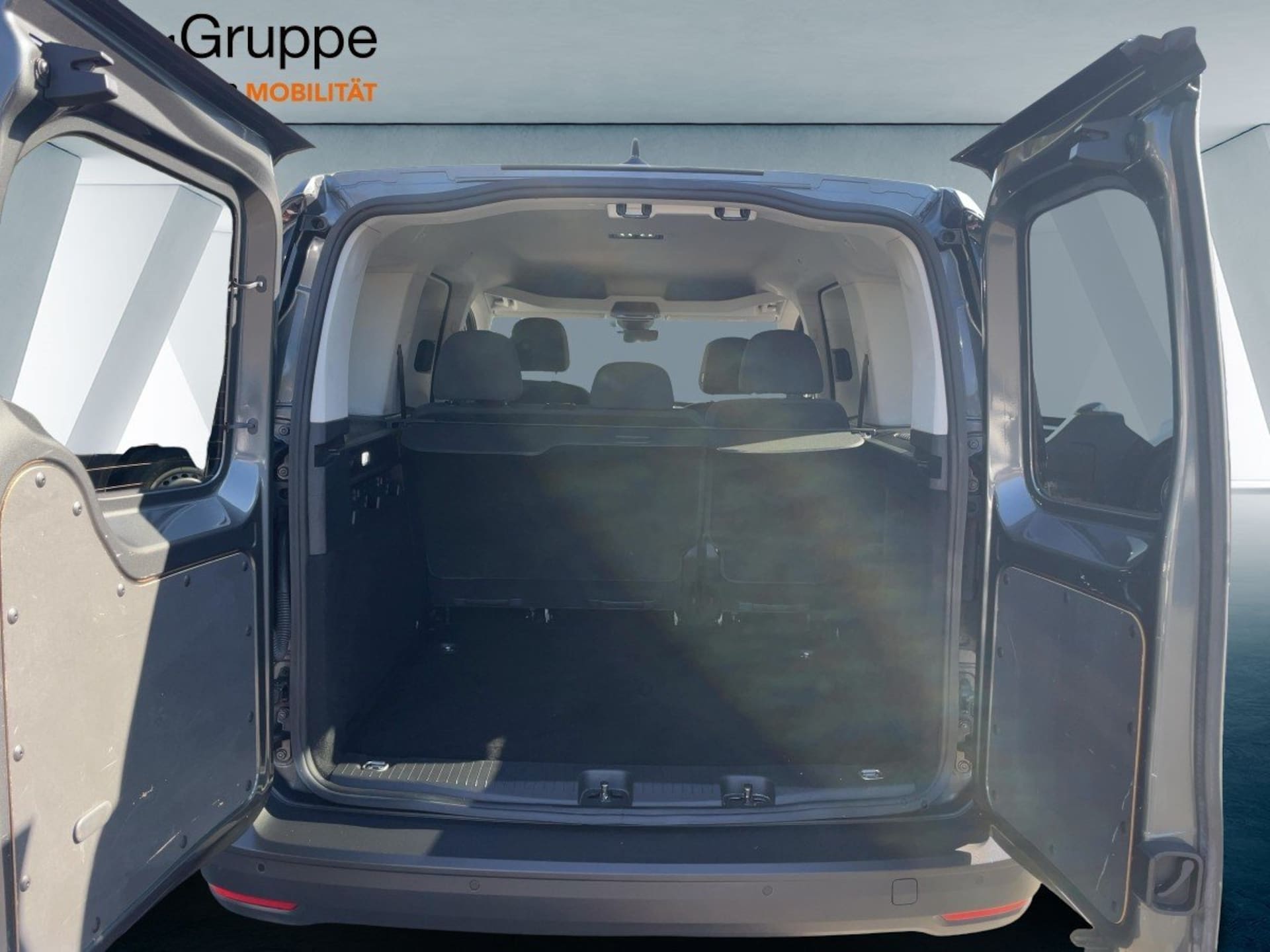 Volkswagen Caddy Basis-Modell