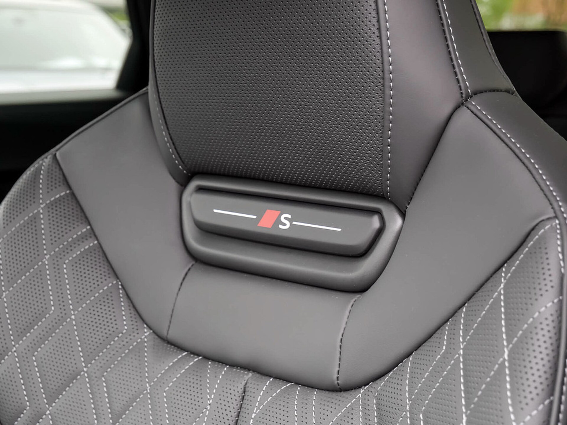 Audi S5 Limousine