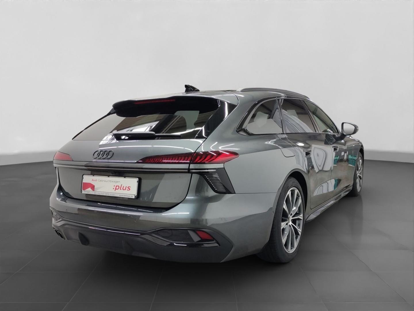 Bild über Audi A6 Avant TDI 150 kW S tronic - für weitere Informationen kontaktieren Sie den Audi Partner
