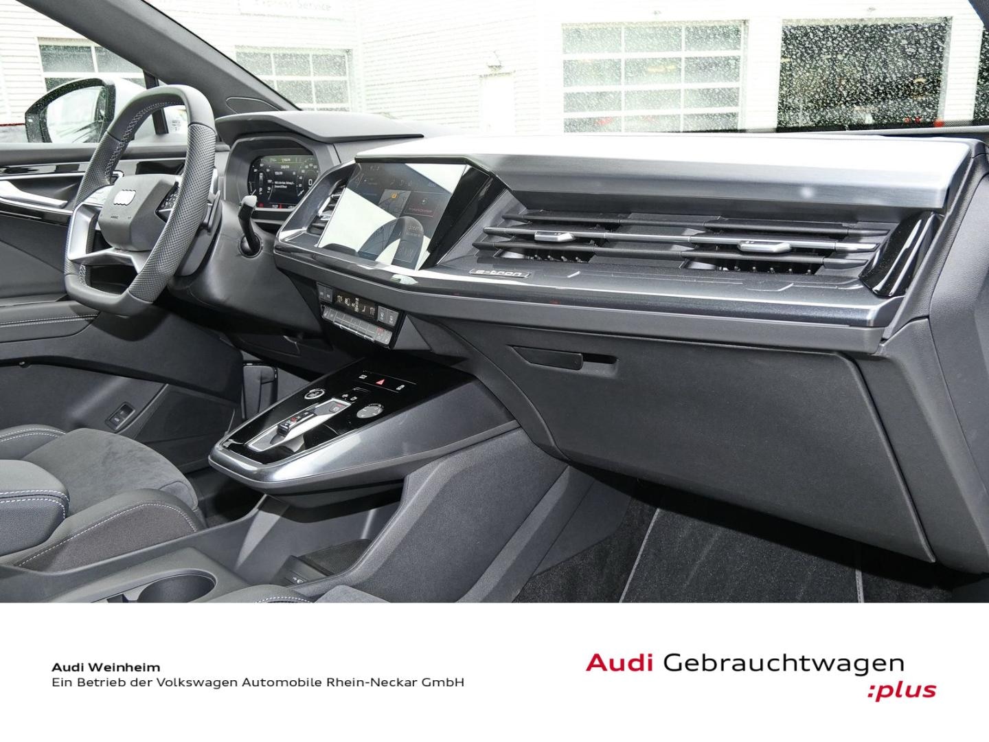 Bild über Audi Q4 e-tron 45 e-tron quattro - für weitere Informationen kontaktieren Sie den Audi Partner