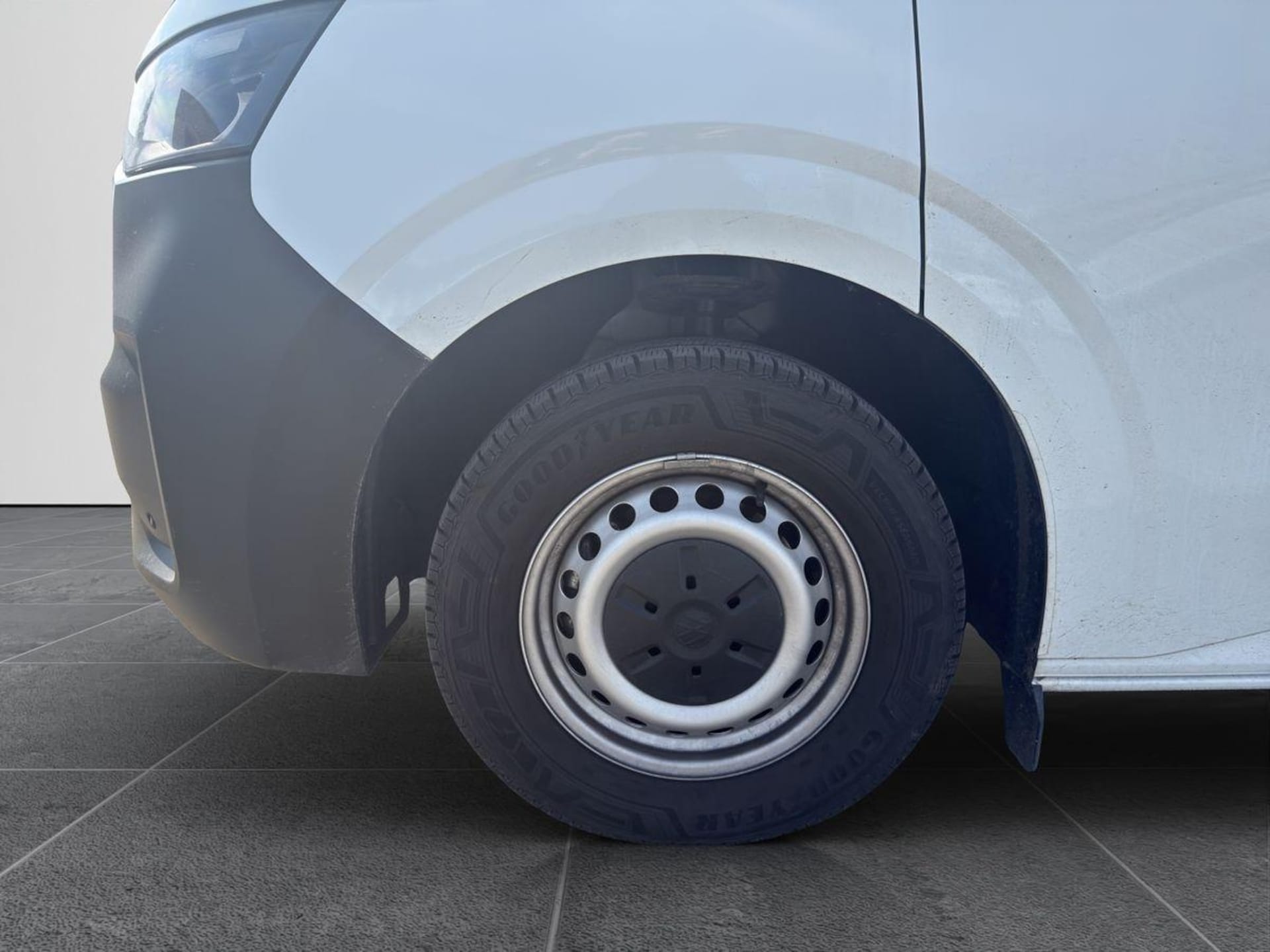 Volkswagen Transporter Kombi kurzer Radstand