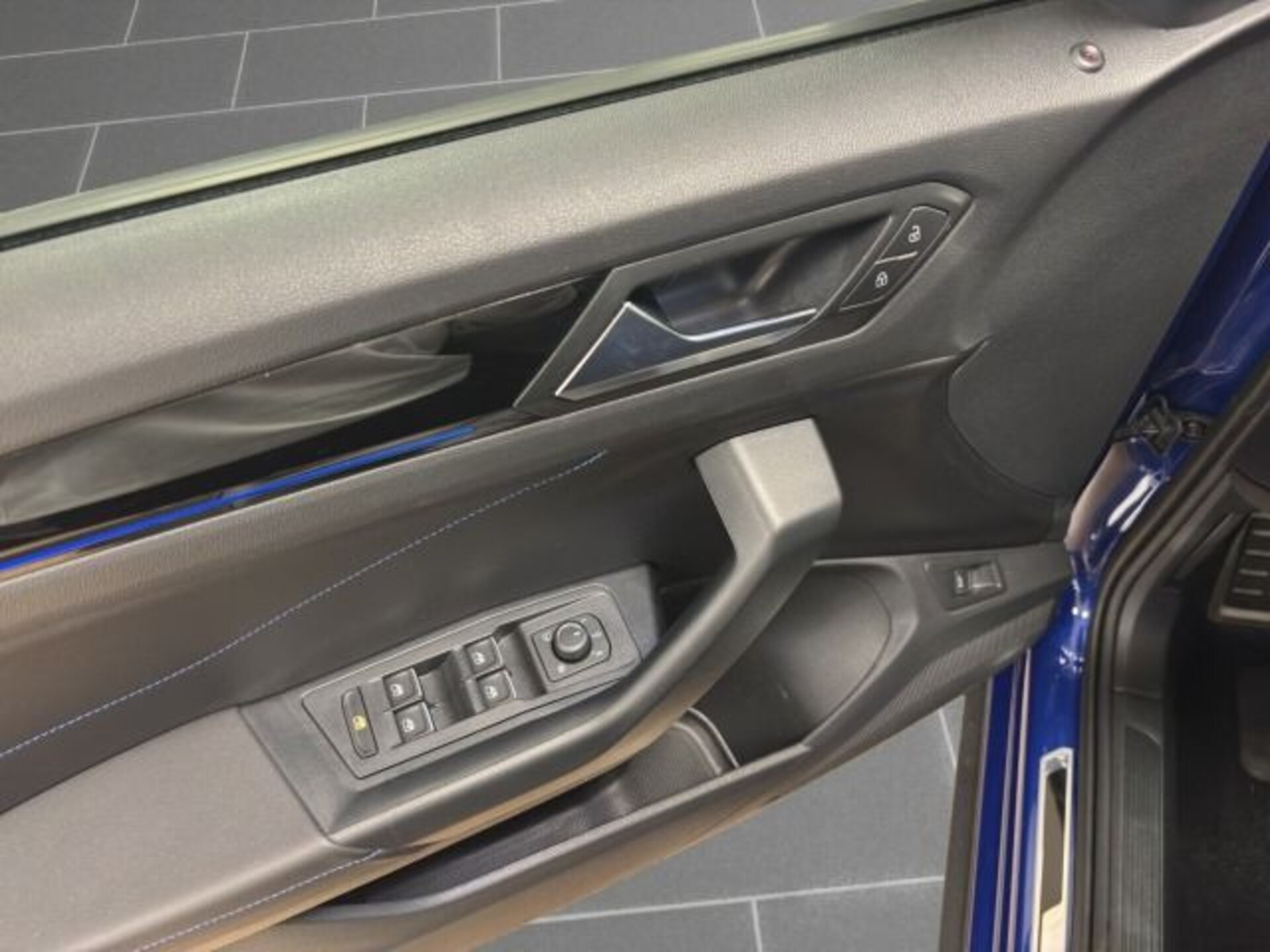 Volkswagen T-Roc R