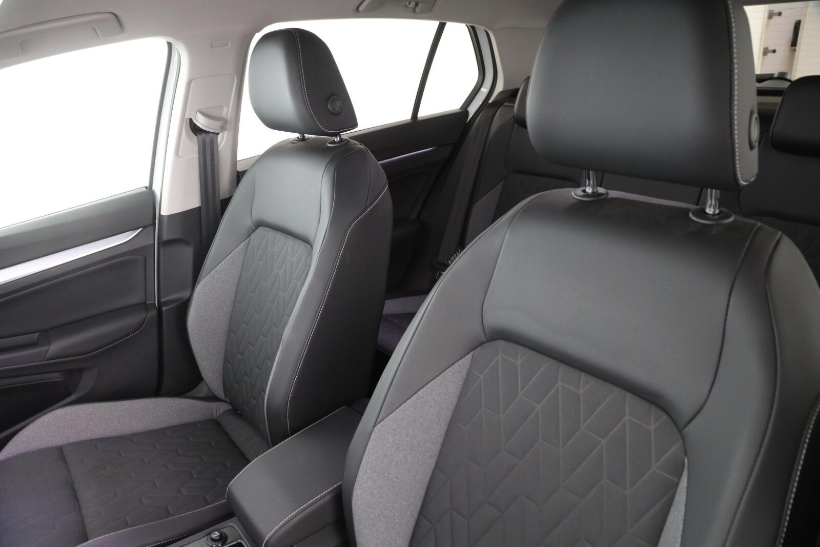 Volkswagen Golf – Bild 12